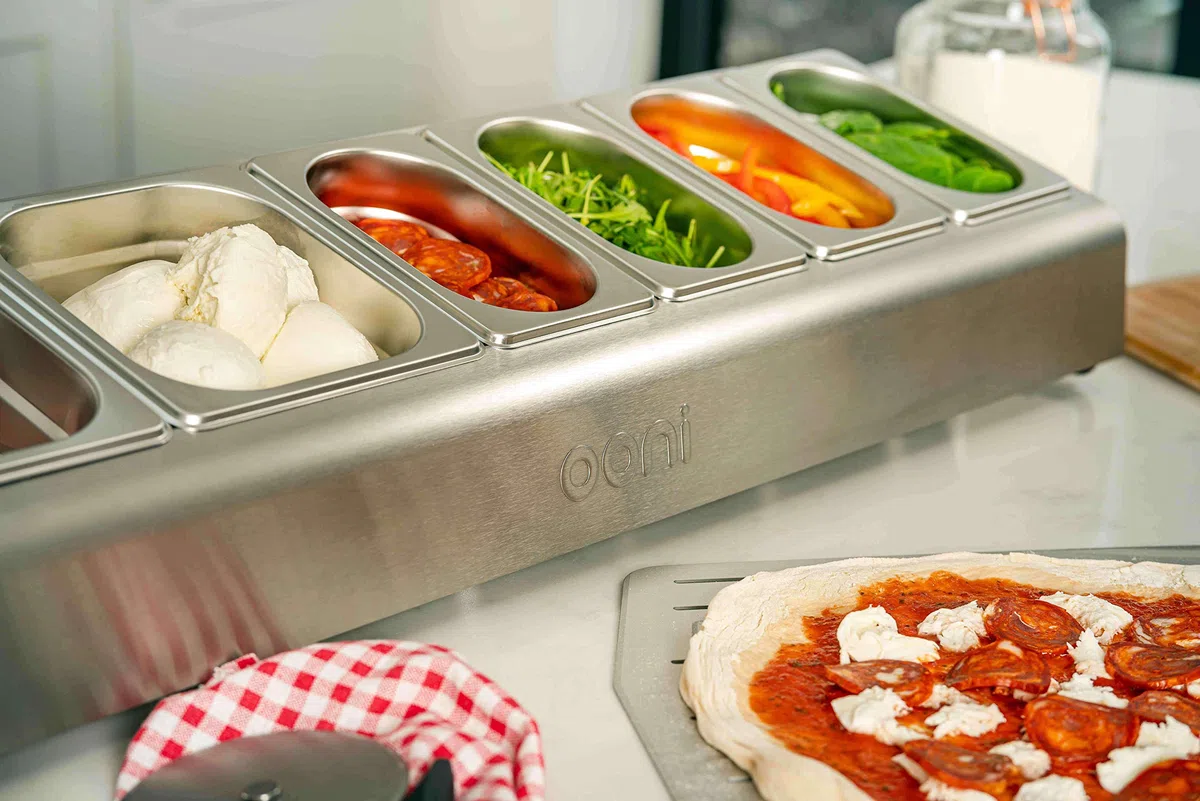 Ooni Pizza Zutatenbehälter Edelstahl Beilagenbehälter für Gastro & Küche 2 x 1,6L und 4 x 0,8L Zutatenbehälter-Pizza mit passgenauen Deckeln als Pizza Catering Zubehör